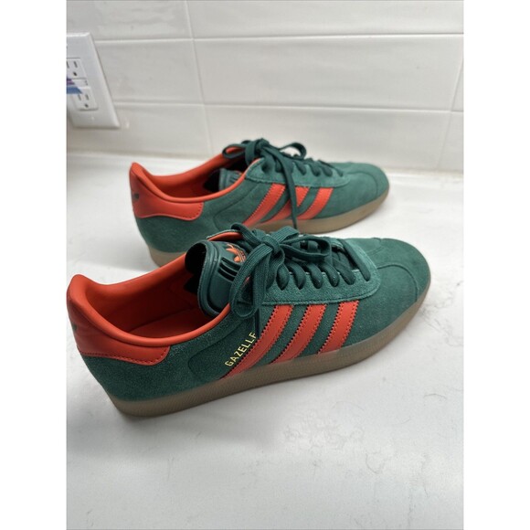 Adidas Originals Gazelle (COLL GREEN/PRELOVED RED/GUM 3) Men\'s Shoes 7.5 IG6200